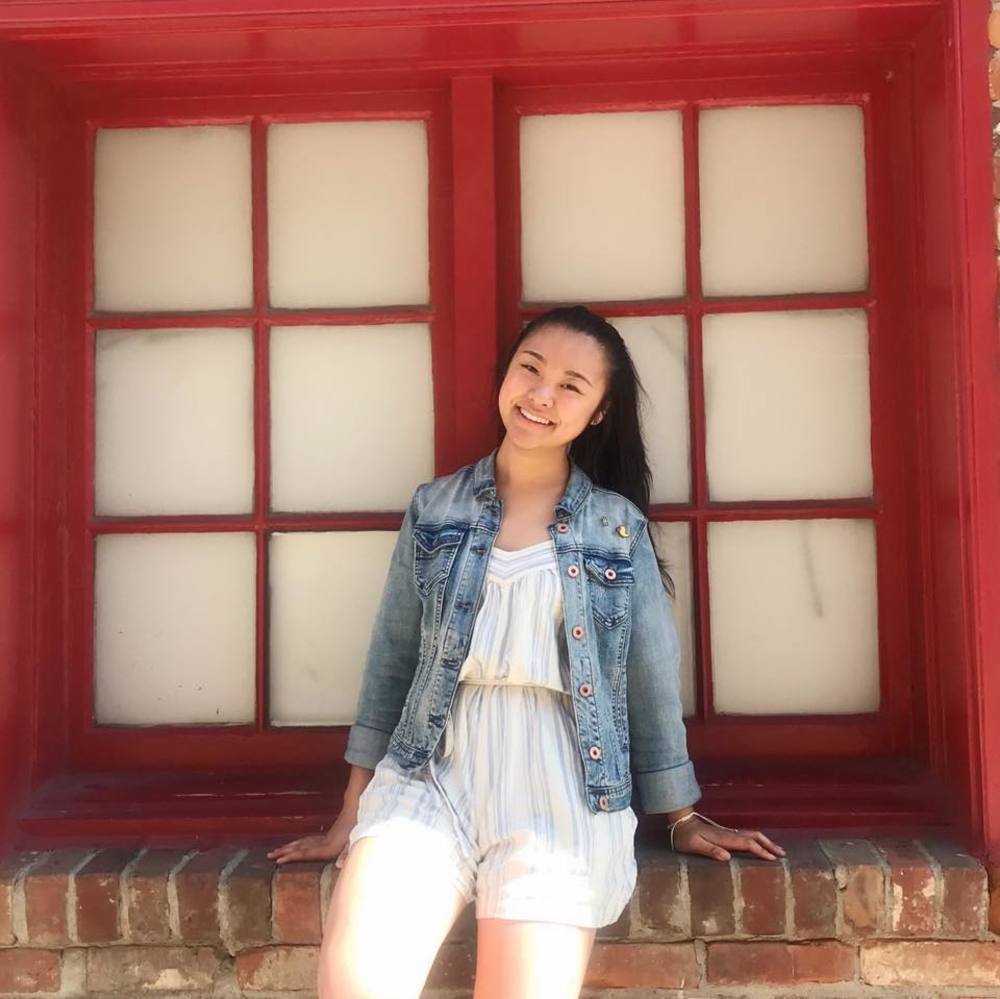 Meet your Posher, Selina